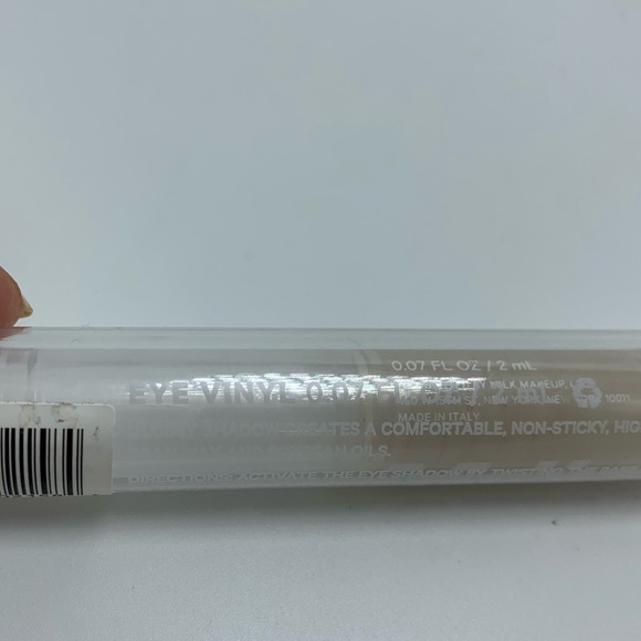 3/$20 NEW Milk Makeup Eye Vinyl in Light Rail, 2ml - Picture 6 of 8